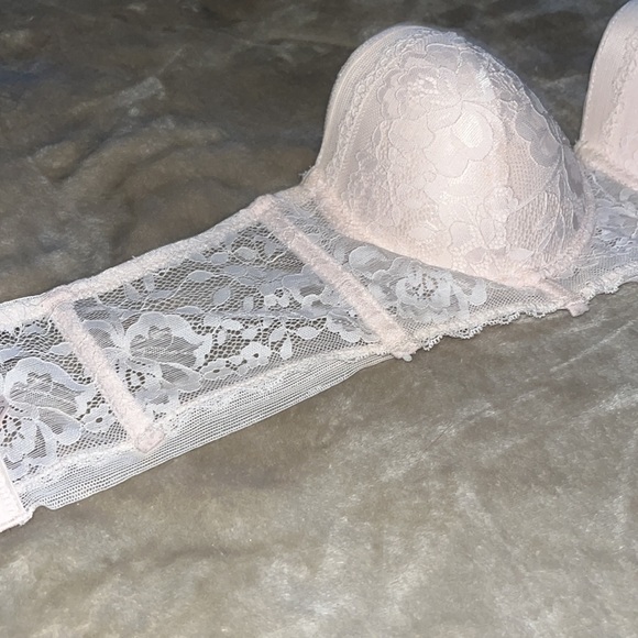 jessica simpson bra - Picture 4 of 11